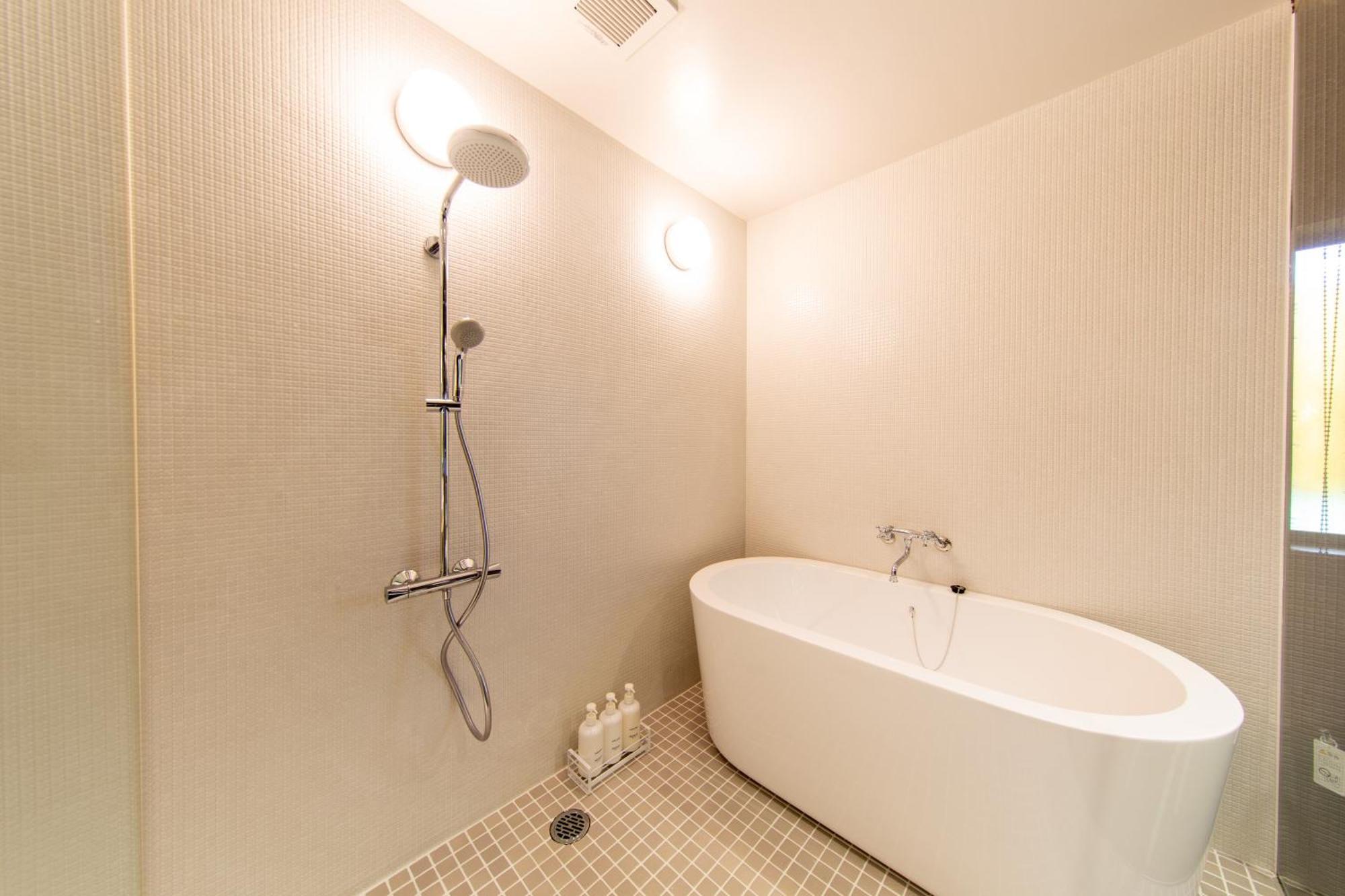 Ynh Guest House Осака Екстериор снимка